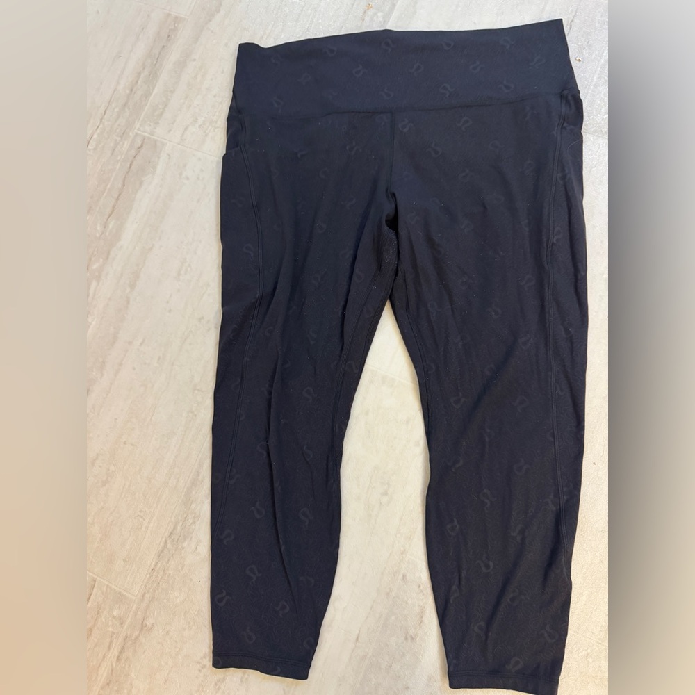 lululemon athletica - Align Leggings - Size 20 - Black - Logo Embossed - HR